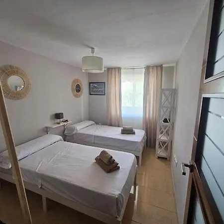 Azahar Apartment
